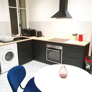 Appartement Sweet Marc Seguin, Paris